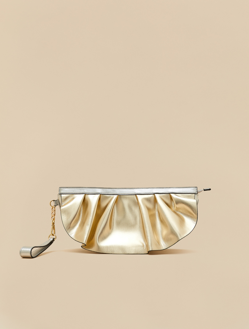 Pochette en satin avec volant - Argent - Marina Rinaldi