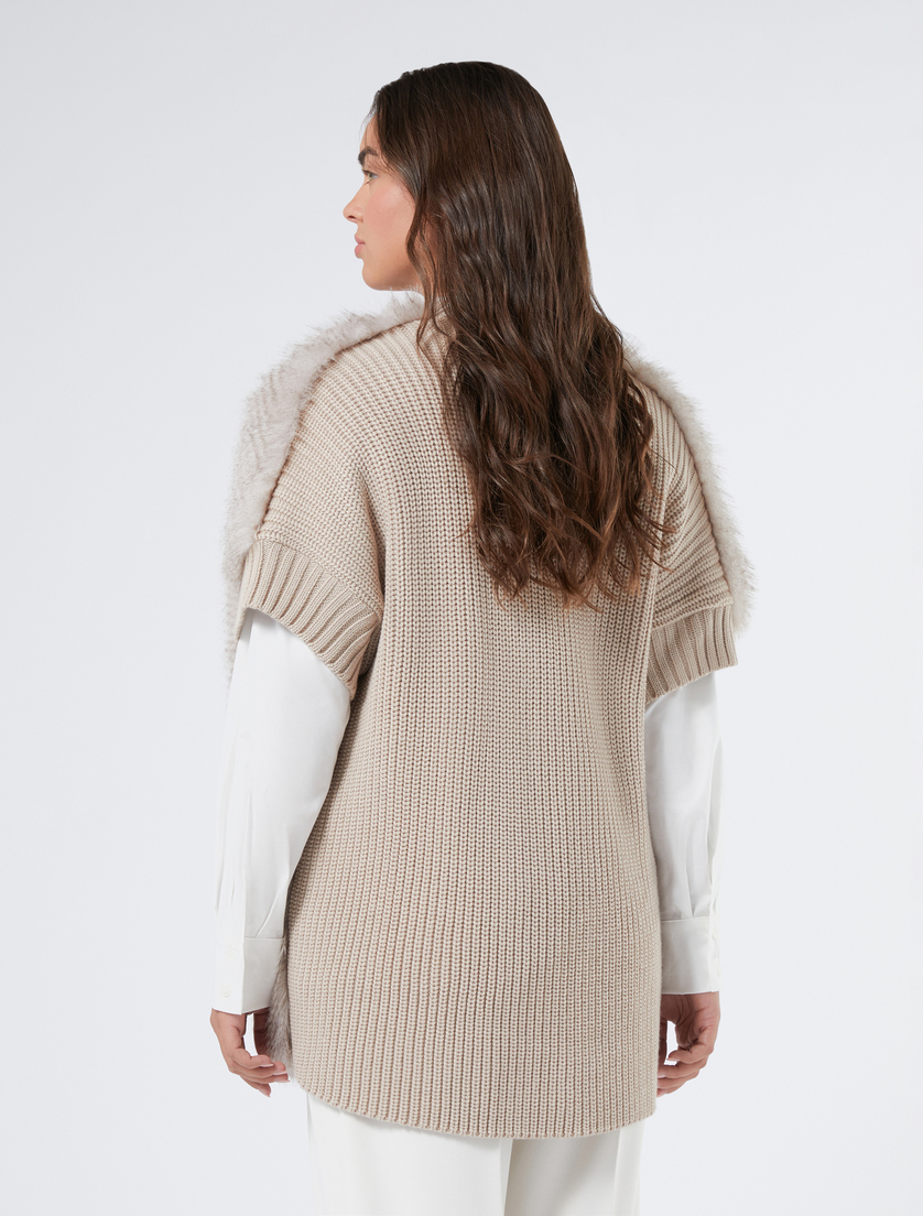 Knit cape with a soft texture - TURTLEDOVE - Marina Rinaldi - 4 Knit cape with a soft texture - TURTLEDOVE - Marina Rinaldi - 4