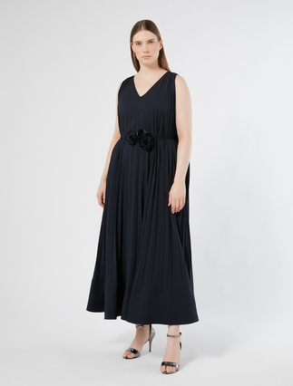 Kleid aus Plissee-Krepp - NACHTBLAU