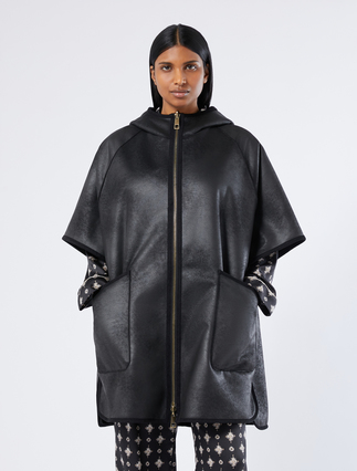 Reversible cape with a soft texture - BLACK