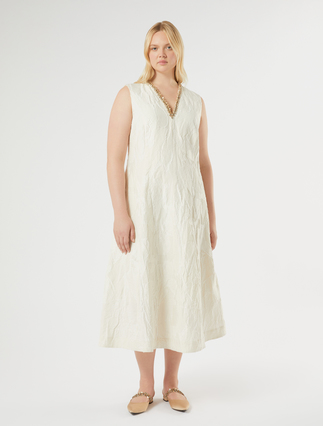 Kleid aus Fil Coupé - CREME