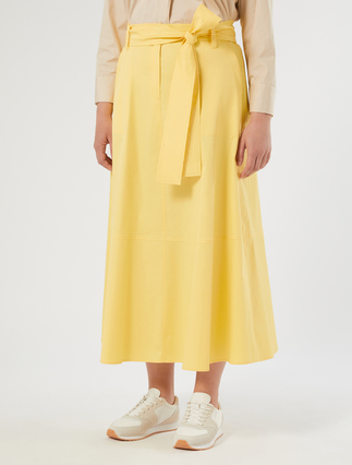 Jupe en gabardine de coton stretch - JAUNE