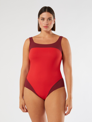 One-piece swimsuit with cuts - RED