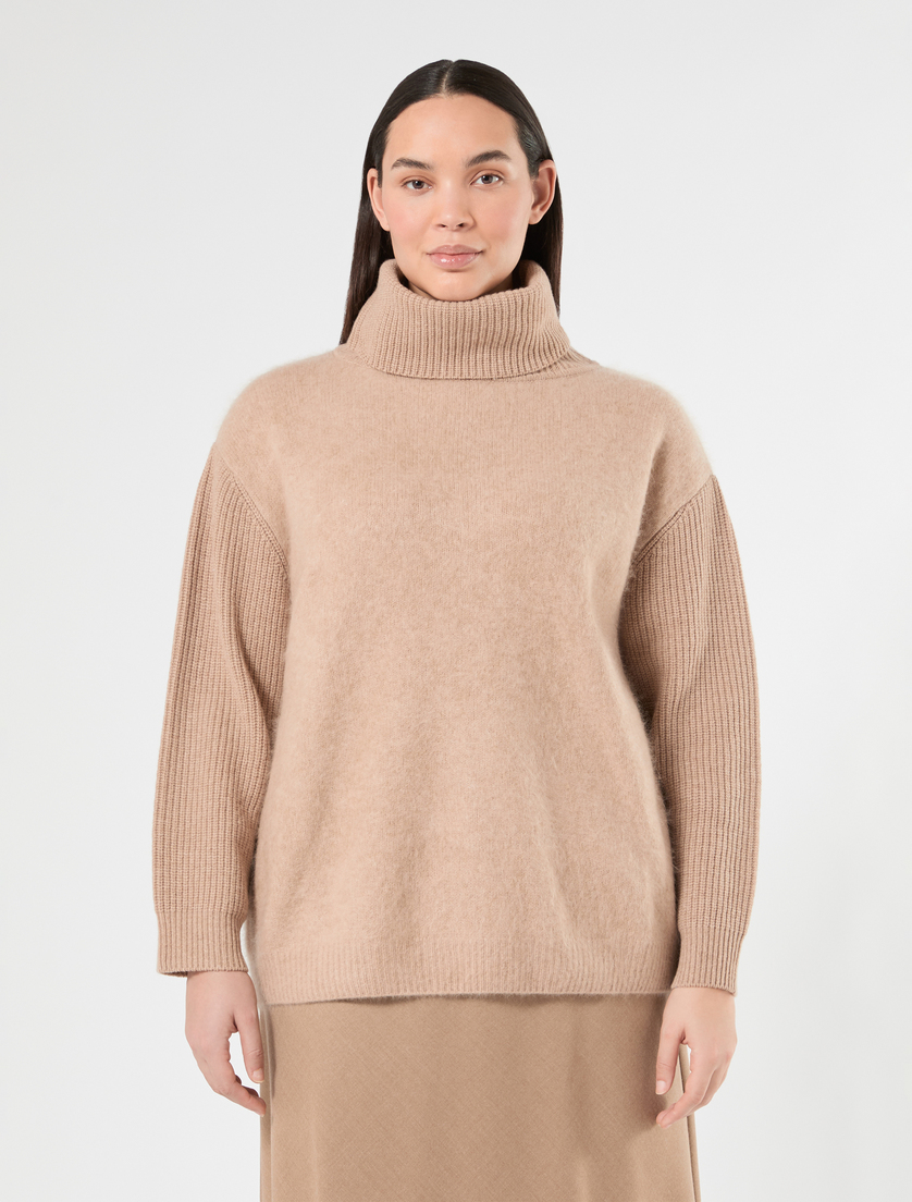 Sweter z wełny i jedwabiu z kaszmirem - WIELBŁĄDZI - Marina Rinaldi - 3